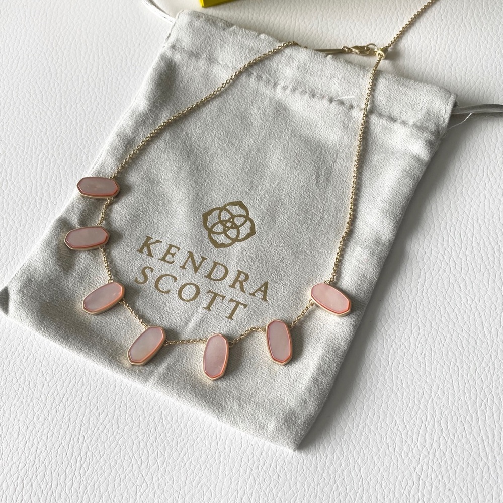 new Kendra Scott ๊ง Mother of Pearl Meadow Necklace - Picture 8 of 9